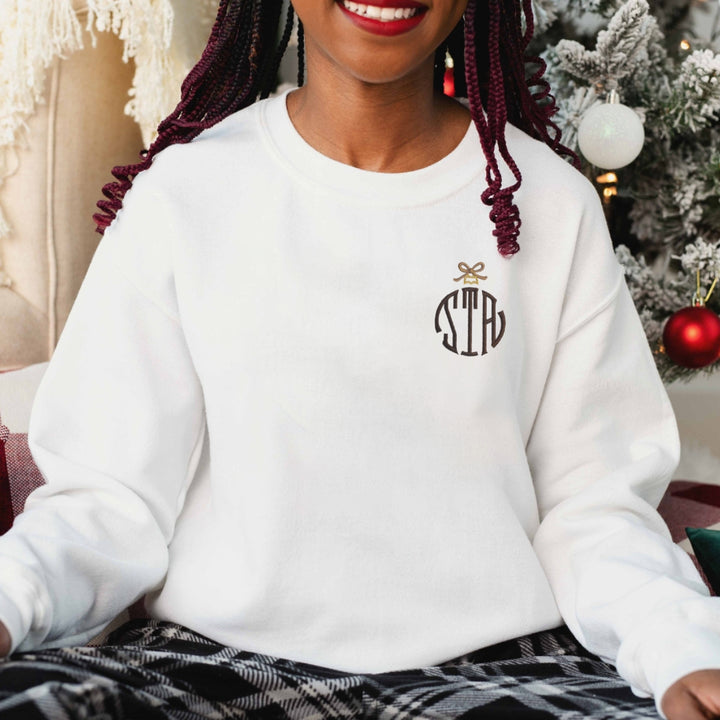 LUXE HOLIDAY MONOGRAM CREW